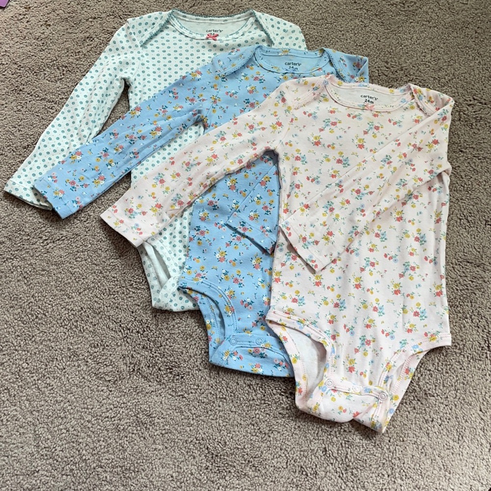 Long sleeve onesie (3 pk)